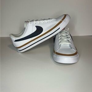 Nike Men’s (boys youth) Court Legacy